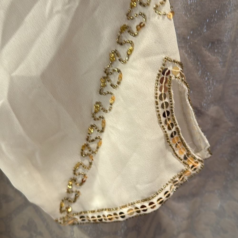 Stunning one size kimono with gold beading and sequins Made in India - Picture 3 of 11